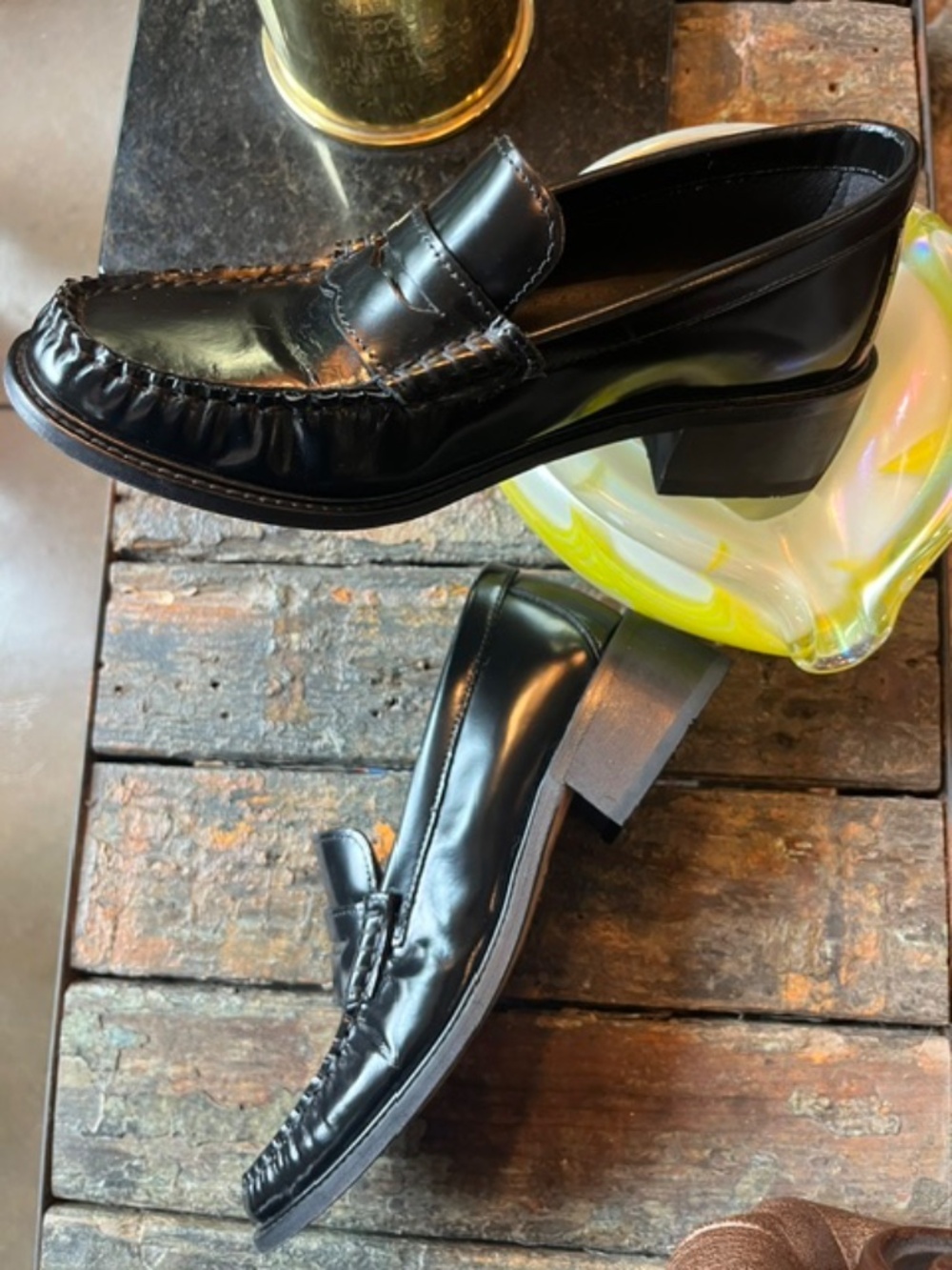 G.H. Bass Black Leather Penny Loafer, with a 1.5 block heel, 8M. - Picture 4 of 12